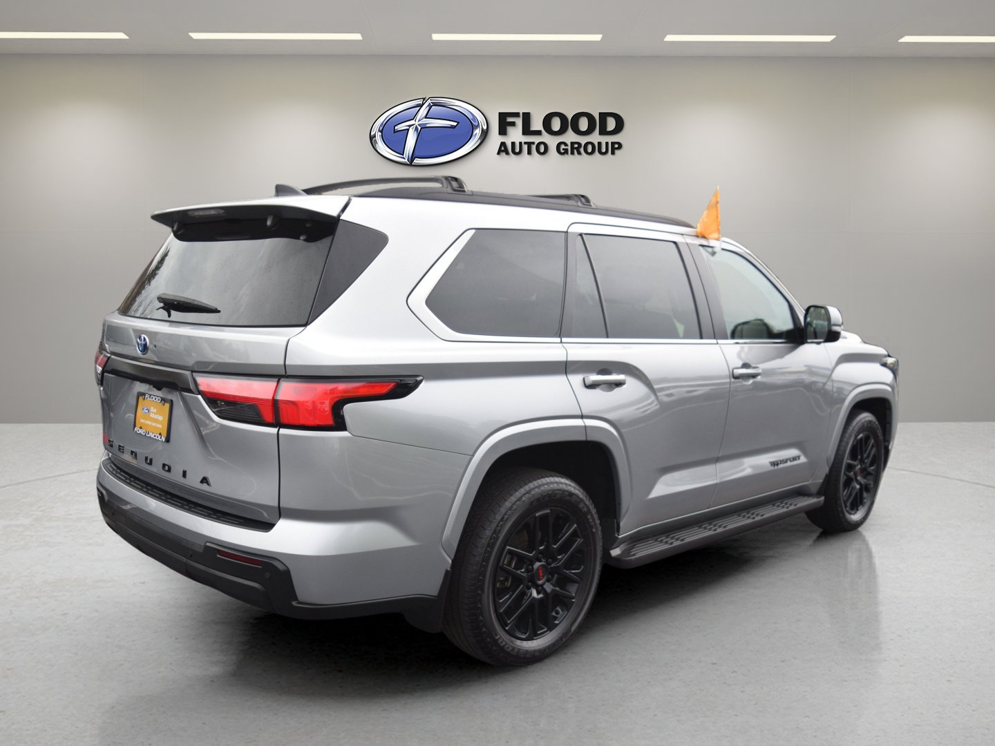 Used 2024 Toyota Sequoia SR5 w/ SR5 Premium Package AWD/4WD image 4