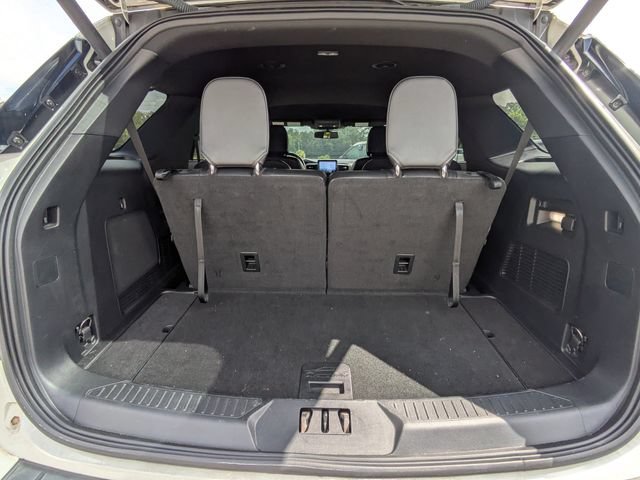Certified 2022 Ford Explorer ST-Line w/ Class IV Trailer Tow Package RWD image 13