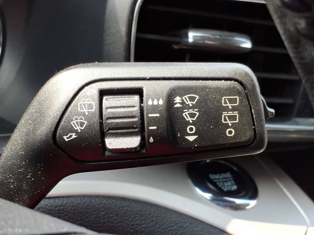 Certified 2023 Ford Explorer XLT w/ Equipment Group 202A AWD/4WD image 28