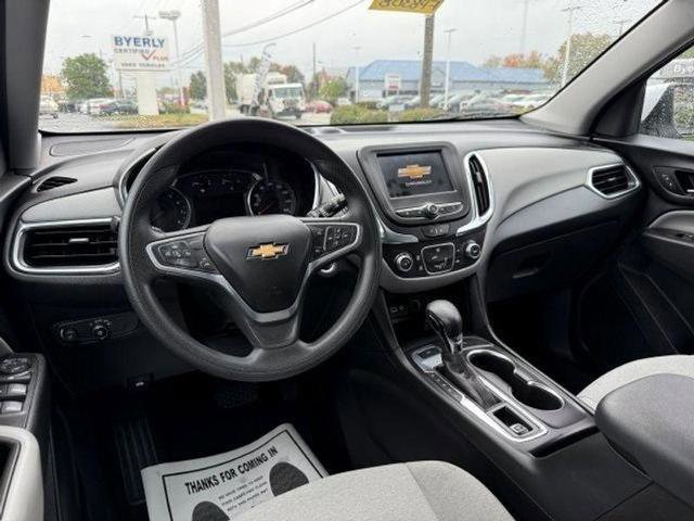 Used 2022 Chevrolet Equinox LT w/ LPO, Floor Liner Package image 18