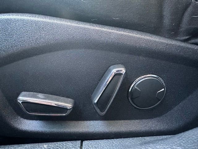 Certified 2020 Ford Fusion SE image 25