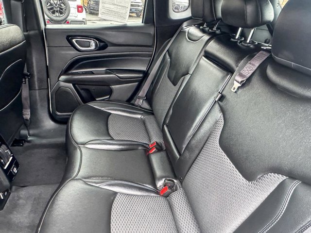 Used 2025 Jeep Compass Latitude w/ Altitude Special Edition image 15
