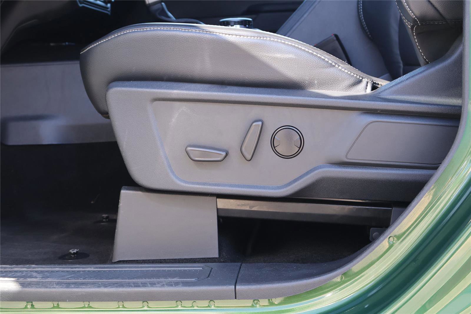 Certified 2025 Ford Bronco Outer Banks image 14