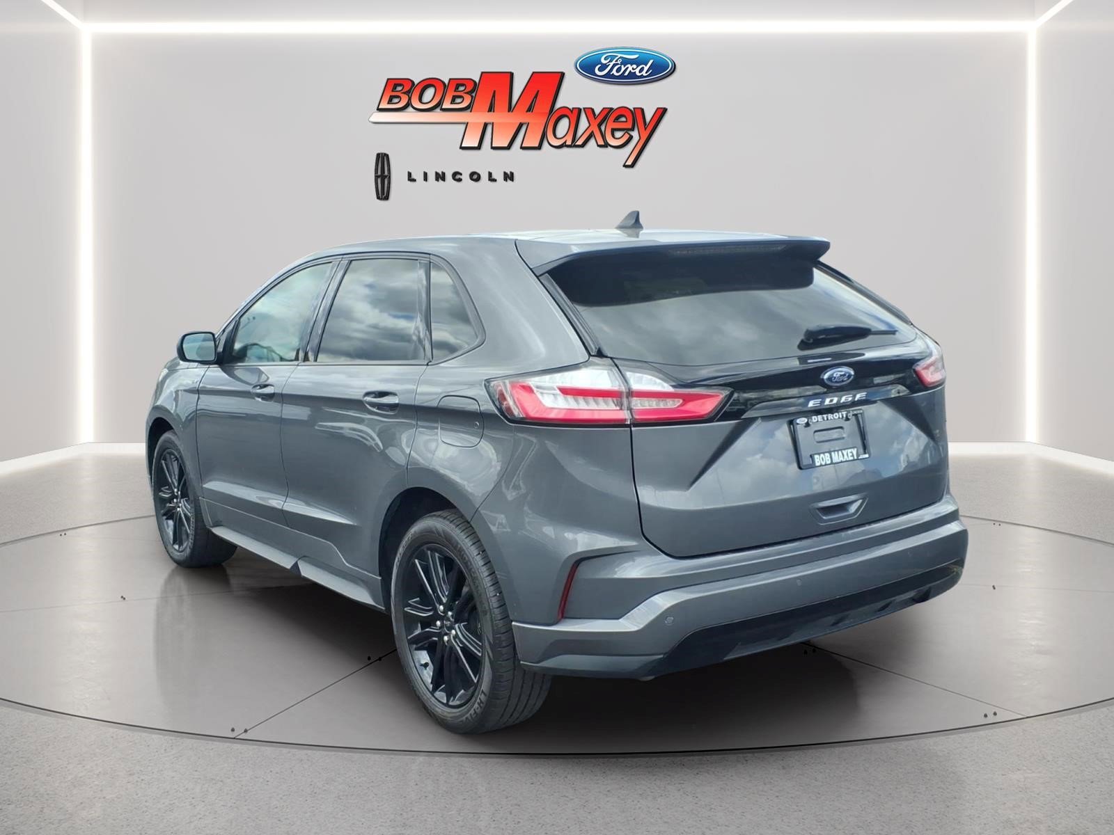 Certified 2023 Ford Edge ST-Line AWD/4WD image 6