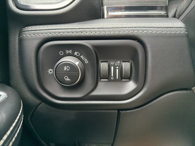 Used 2022 RAM 2500 Limited image 29