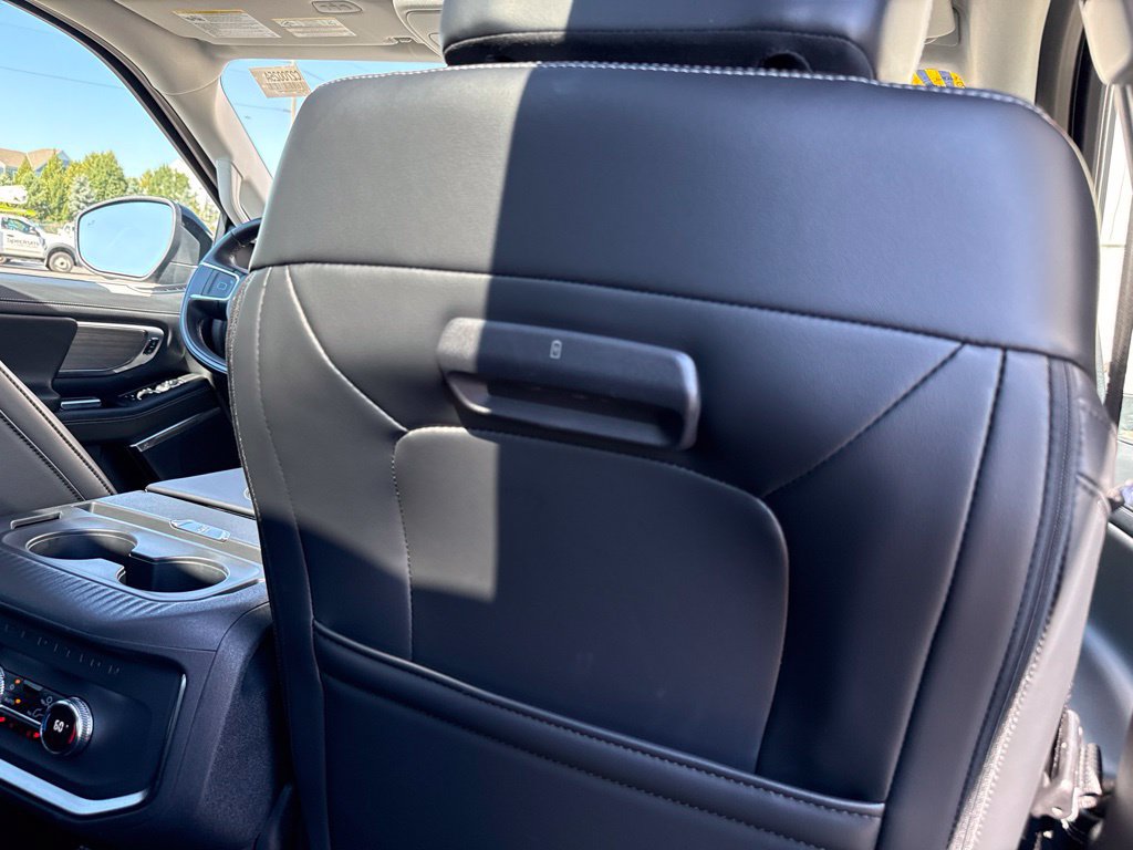 Certified 2025 Ford Expedition Platinum AWD/4WD image 53