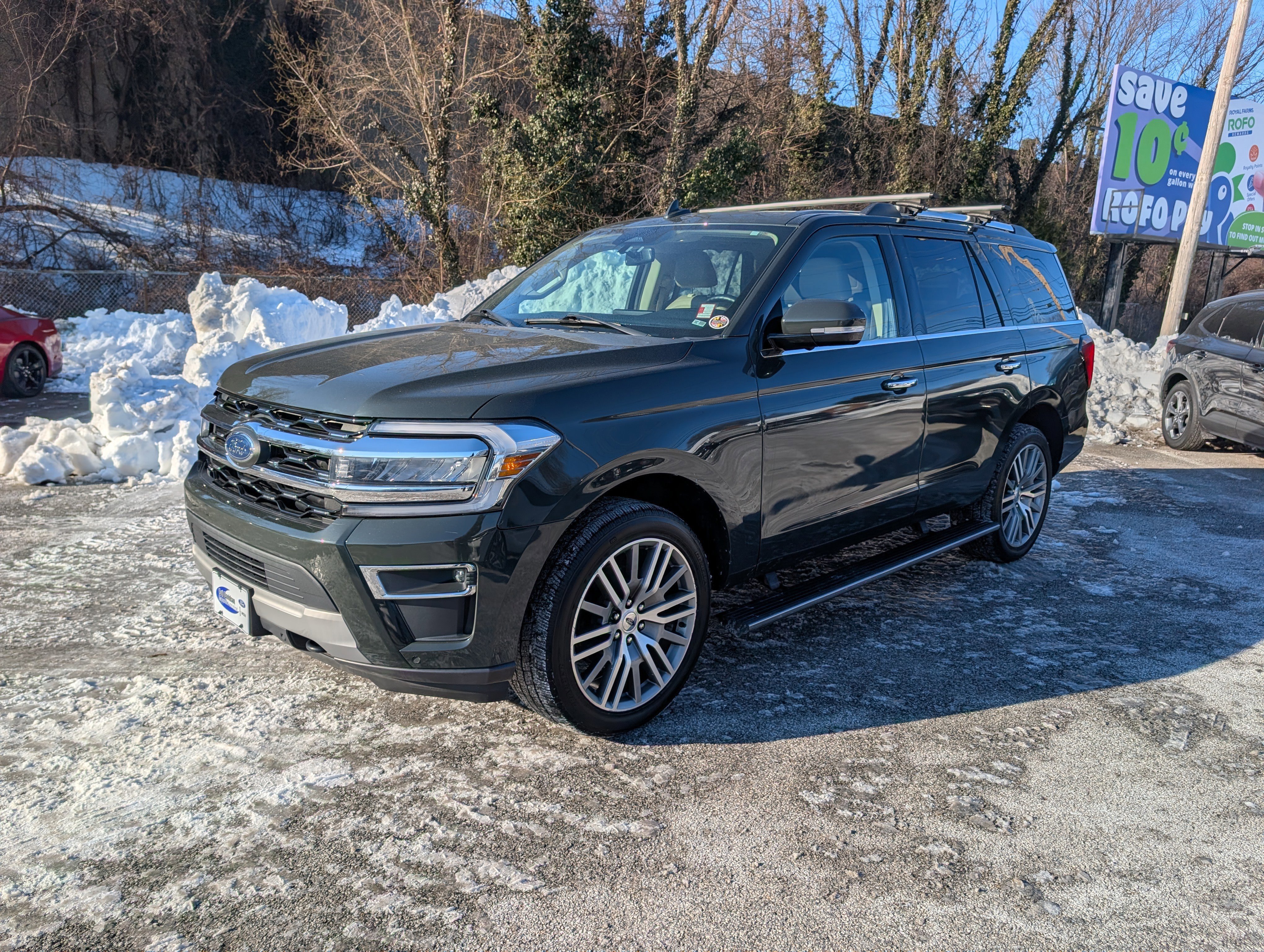 Certified 2022 Ford Expedition Limited image 8