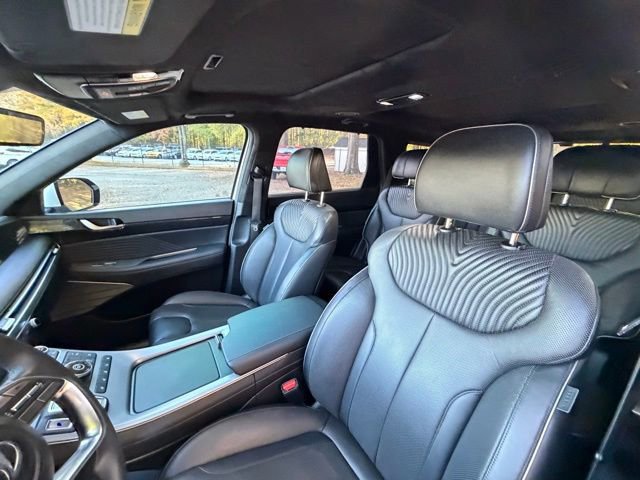 Used 2023 Hyundai Palisade Calligraphy image 15