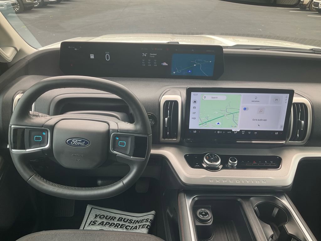 Certified 2025 Ford Expedition Active RWD image 25