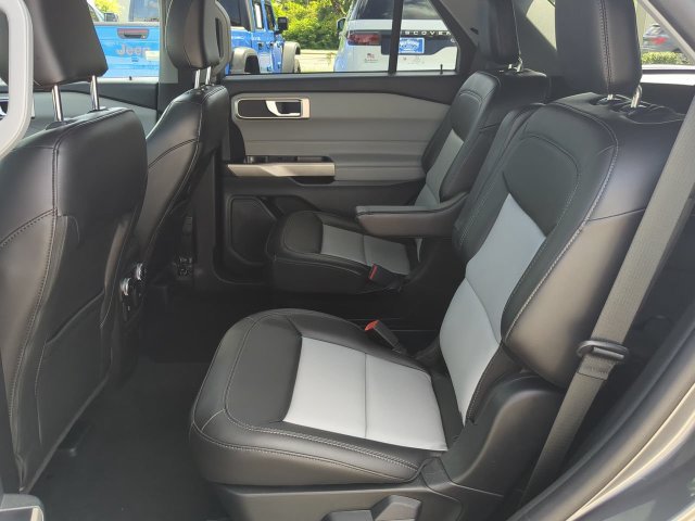 Certified 2023 Ford Explorer XLT w/ Equipment Group 202A AWD/4WD image 14