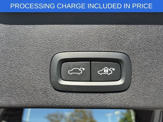 Used 2023 Volvo C40 P8 Recharge Plus AWD/4WD image 22