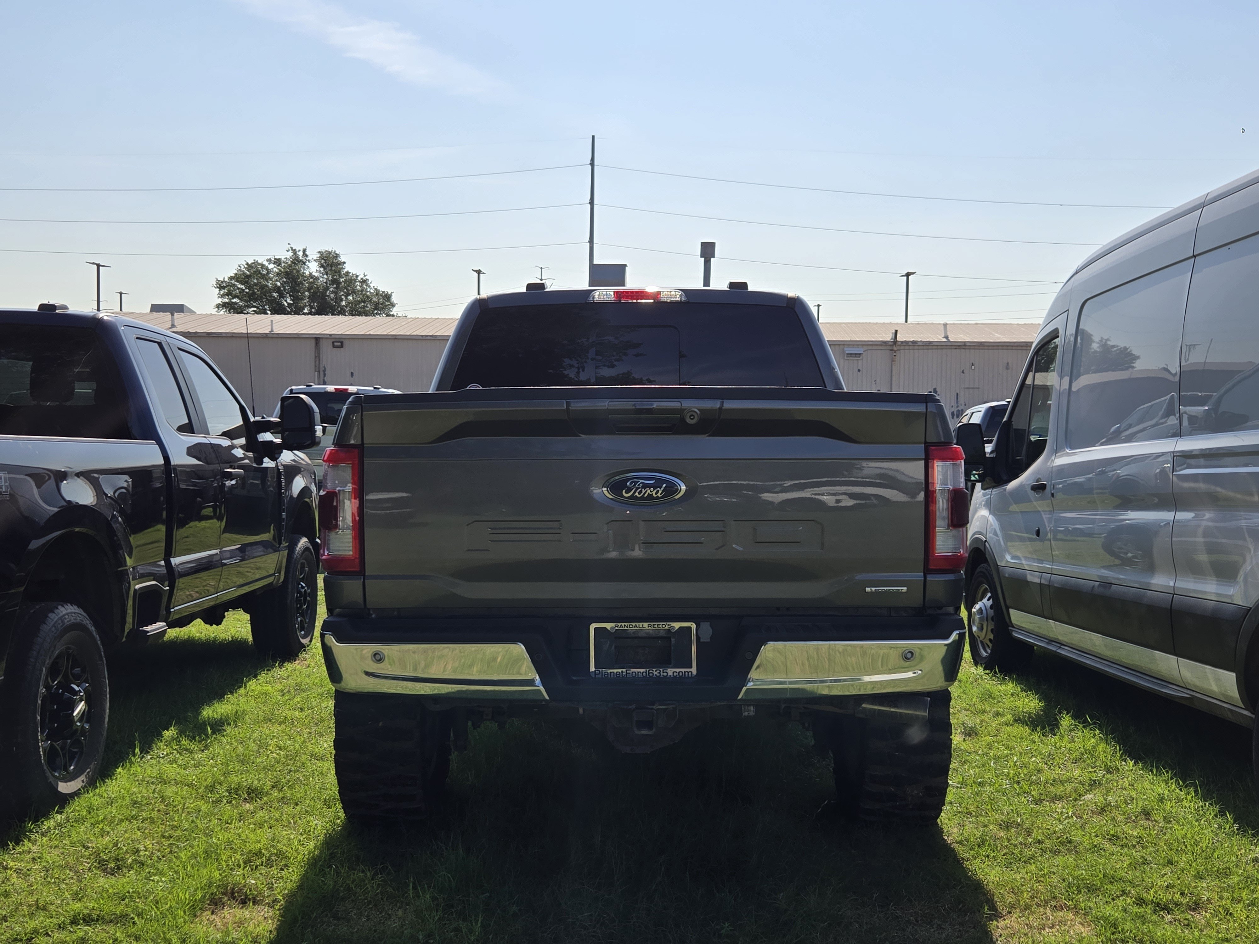 Certified 2023 Ford F150 Lariat w/ FX4 Off-Road Package AWD/4WD image 5