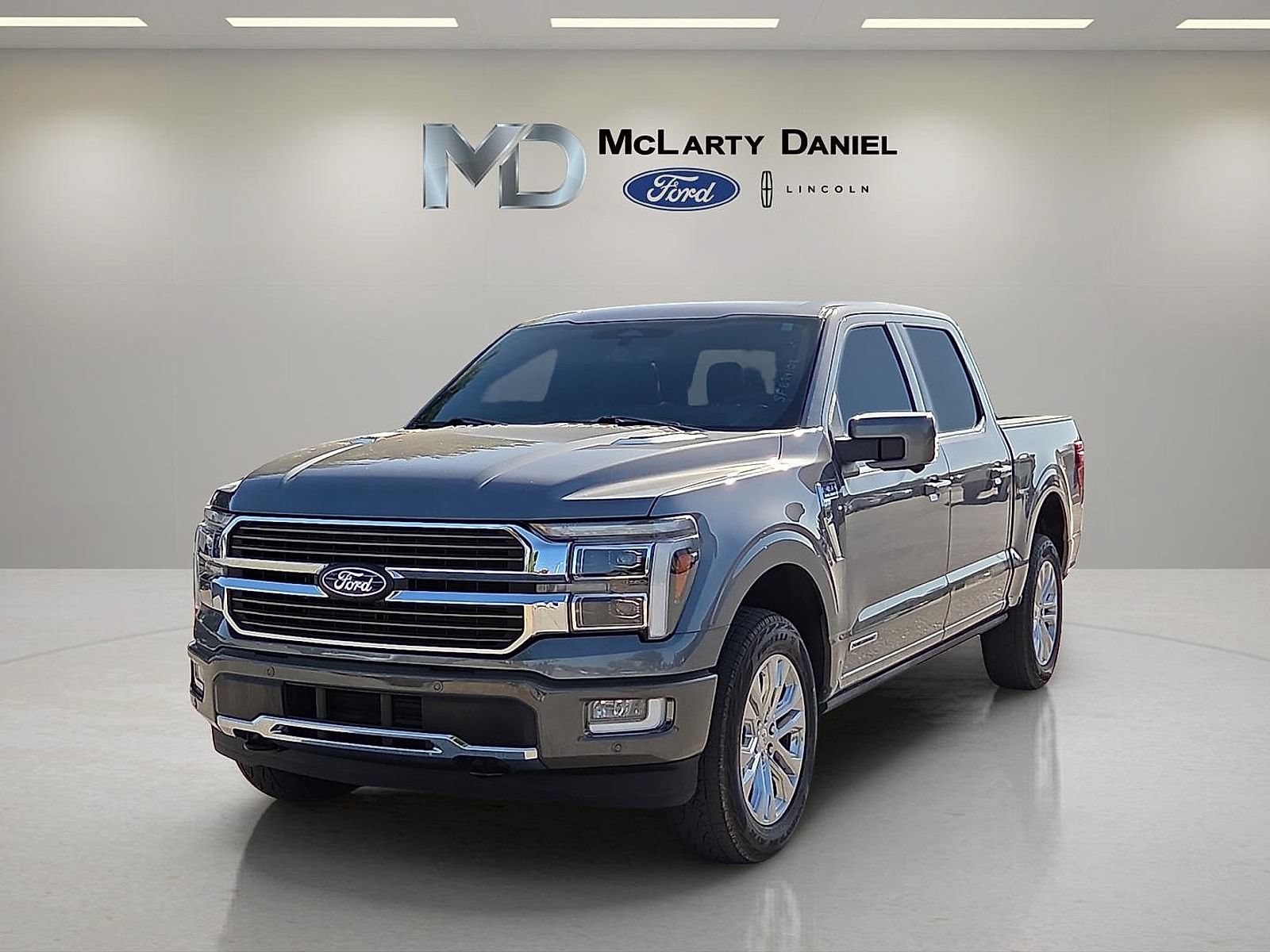 Certified 2025 Ford F150 King Ranch AWD/4WD video 2