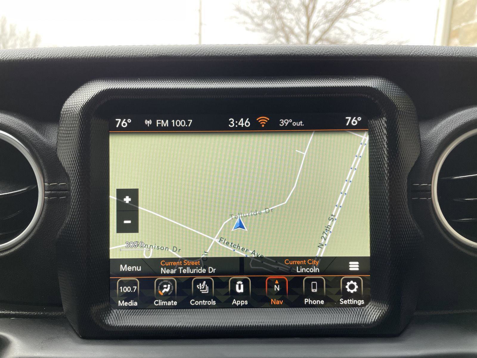 Used 2022 Jeep Wrangler Unlimited Sahara w/ Cold Weather Group AWD/4WD image 24
