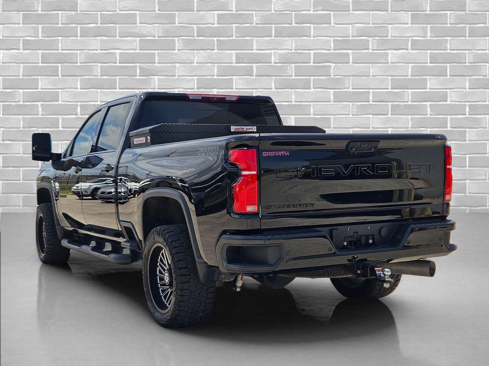 Used 2025 Chevrolet Silverado 2500 LTZ w/ Trail Boss Package AWD/4WD image 7