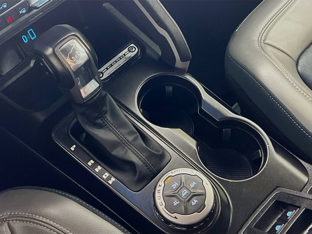 Certified 2022 Ford Bronco Outer Banks w/ Sasquatch Package image 23