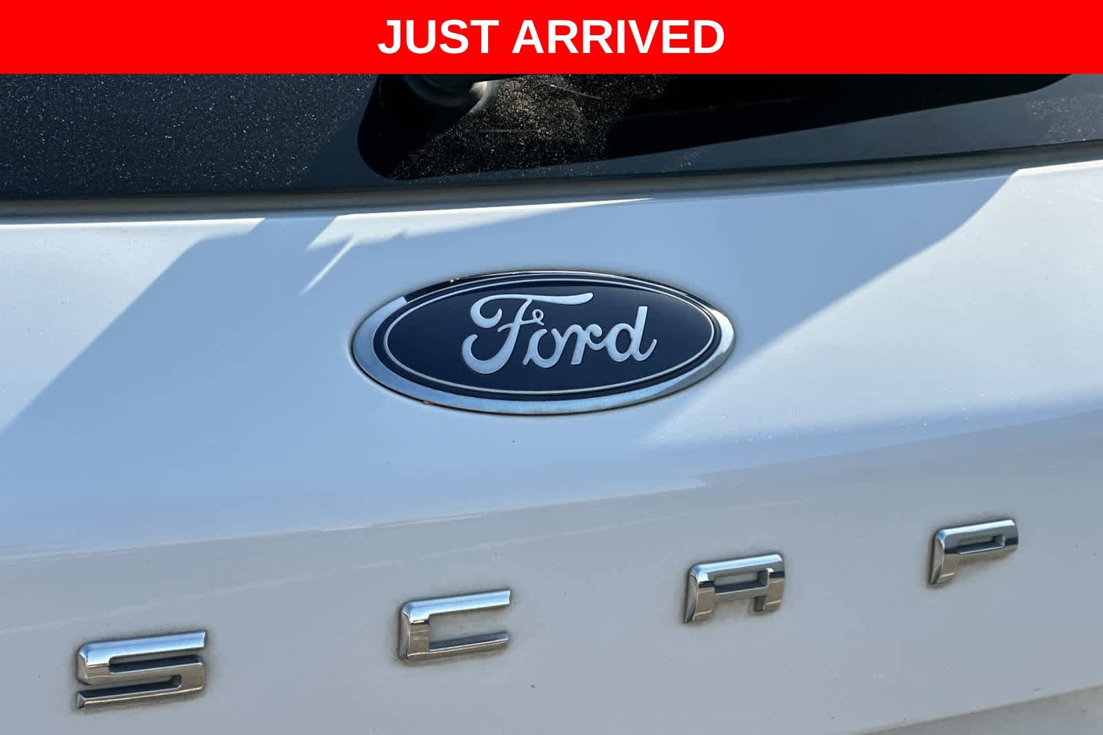 Certified 2023 Ford Escape SE w/ PHEV Premium Package FWD image 29