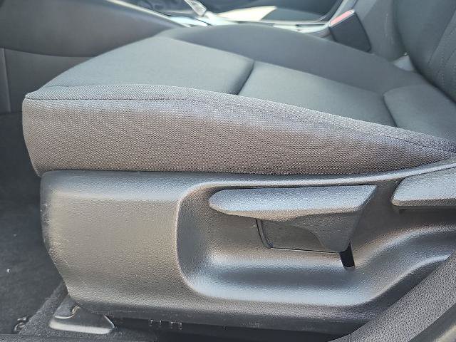 Used 2024 Toyota Corolla LE FWD image 27