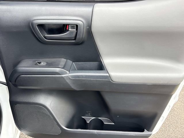 Used 2017 Toyota Tacoma SR w/ Tow Package AWD/4WD image 19