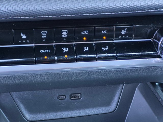 Used 2026 Chevrolet Equinox LT FWD image 20