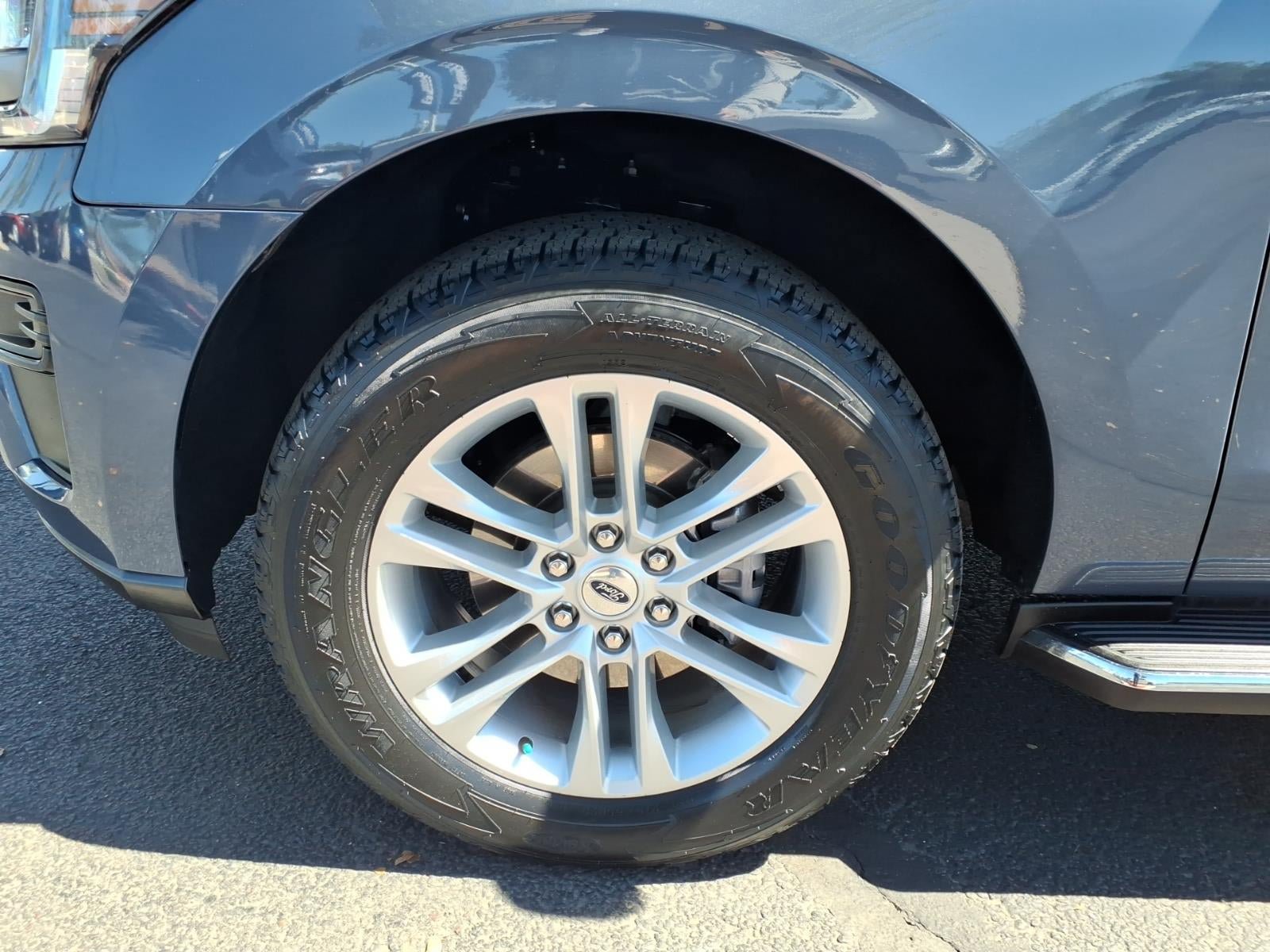 Certified 2023 Ford Expedition XLT AWD/4WD image 9