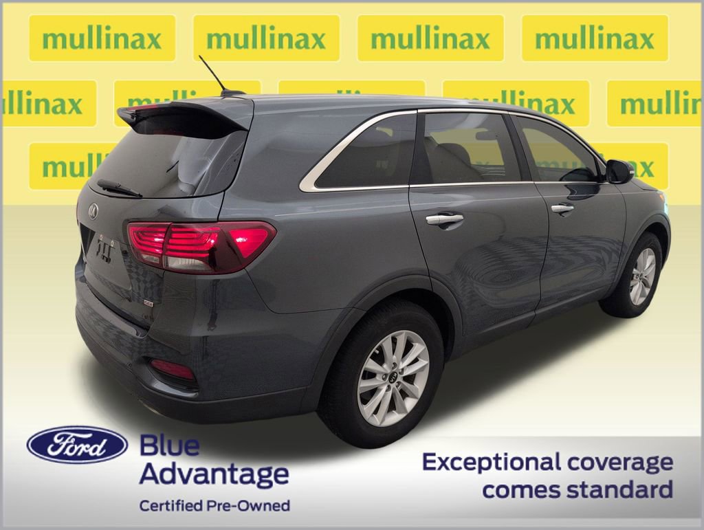 Used 2020 Kia Sorento LX FWD image 3
