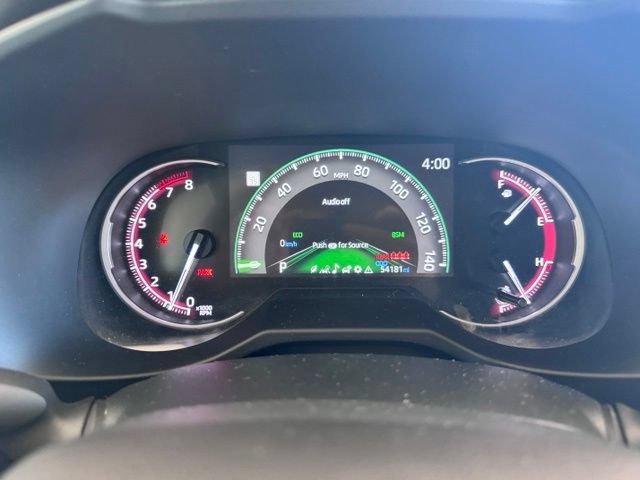 Used 2024 Toyota RAV4 XLE FWD image 17