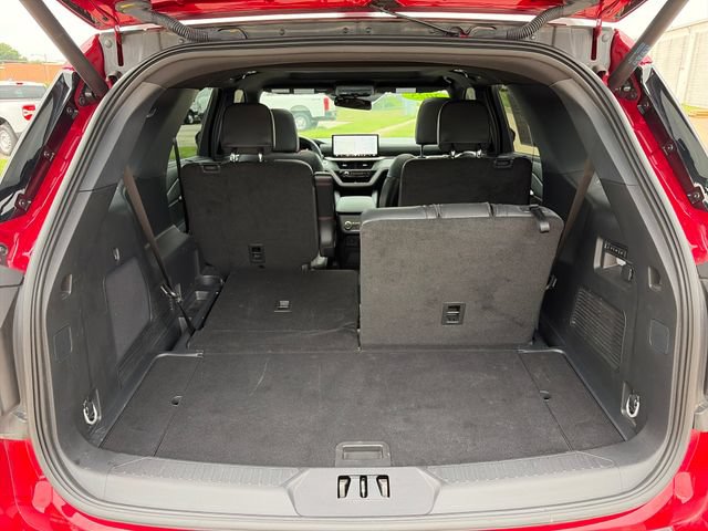 Certified 2025 Ford Explorer ST-Line w/ Premium Package AWD/4WD image 29