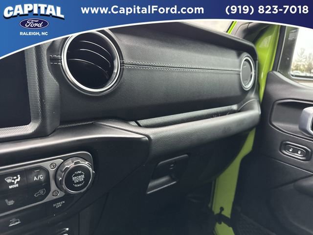 Used 2021 Jeep Wrangler Unlimited Sahara w/ Cold Weather Group image 28