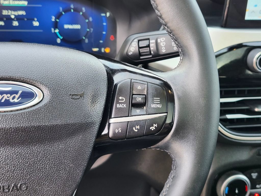 Certified 2022 Ford Escape SEL w/ Technology Package image 31