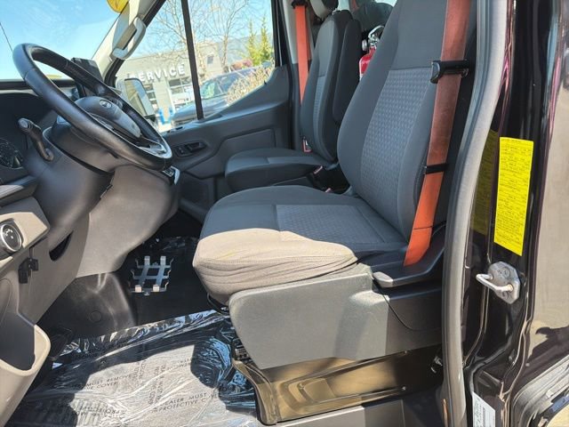 Certified 2020 Ford Transit 250 138 RWD image 13