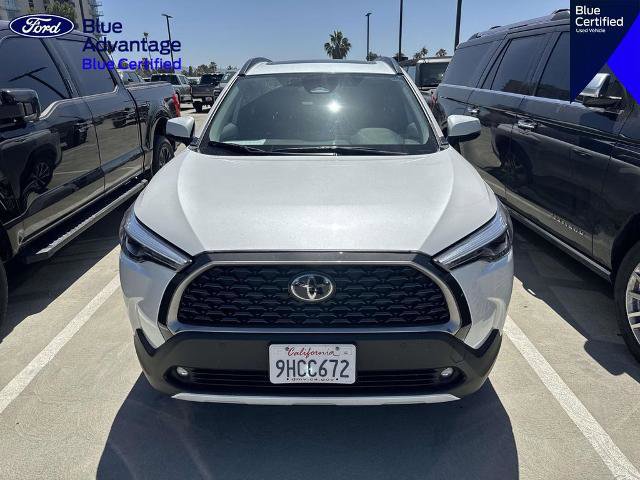 Used 2023 Toyota Corolla Cross XLE w/ Convenience Package FWD image 14
