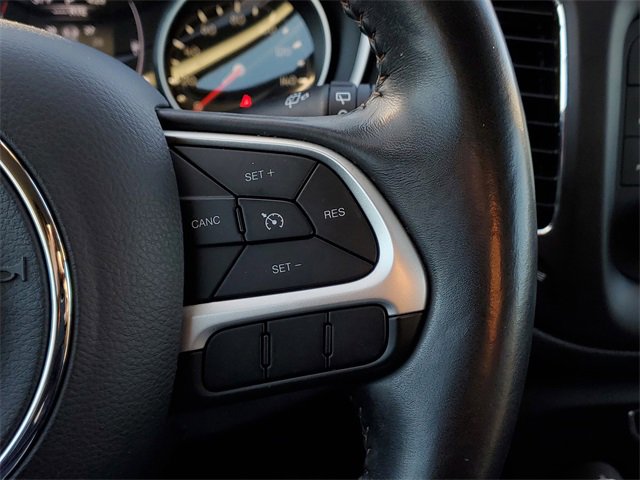 Used 2018 Jeep Compass Latitude image 16