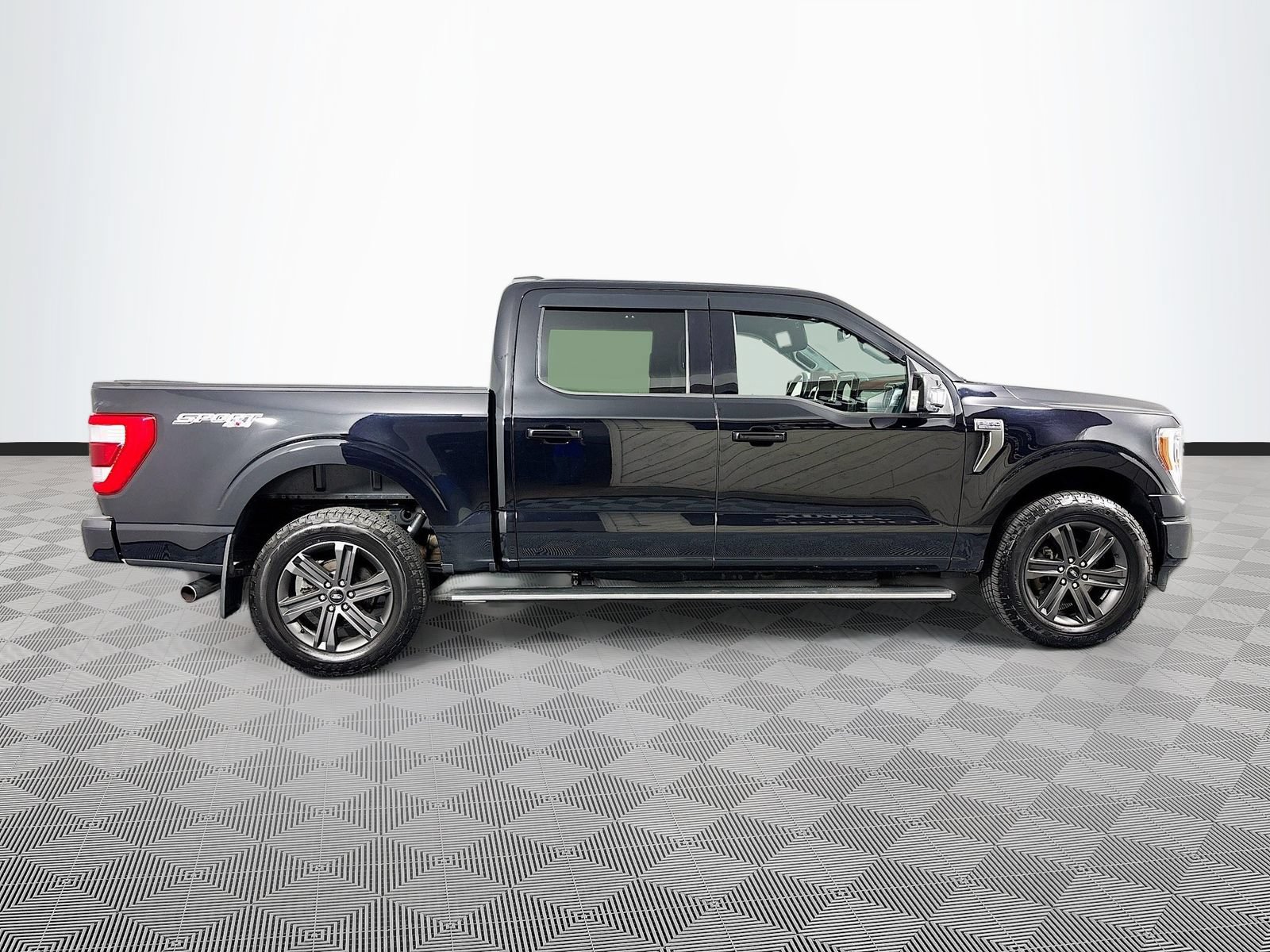 Certified 2023 Ford F150 Lariat w/ Equipment Group 502A High AWD/4WD image 8