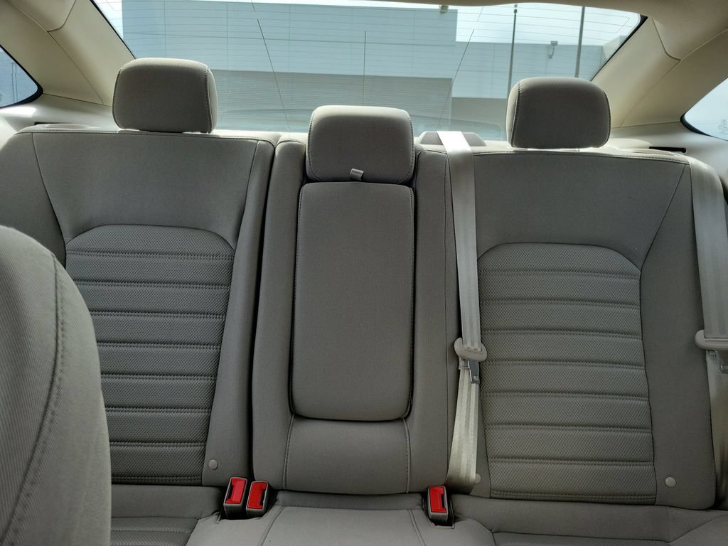 Certified 2020 Ford Fusion SE FWD image 17