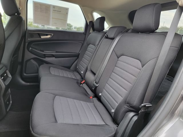 Certified 2024 Ford Edge SE w/ Black Appearance Package AWD/4WD image 21