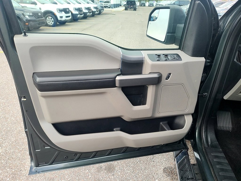 Certified 2018 Ford F150 XLT w/ Equipment Group 302A Luxury image 9