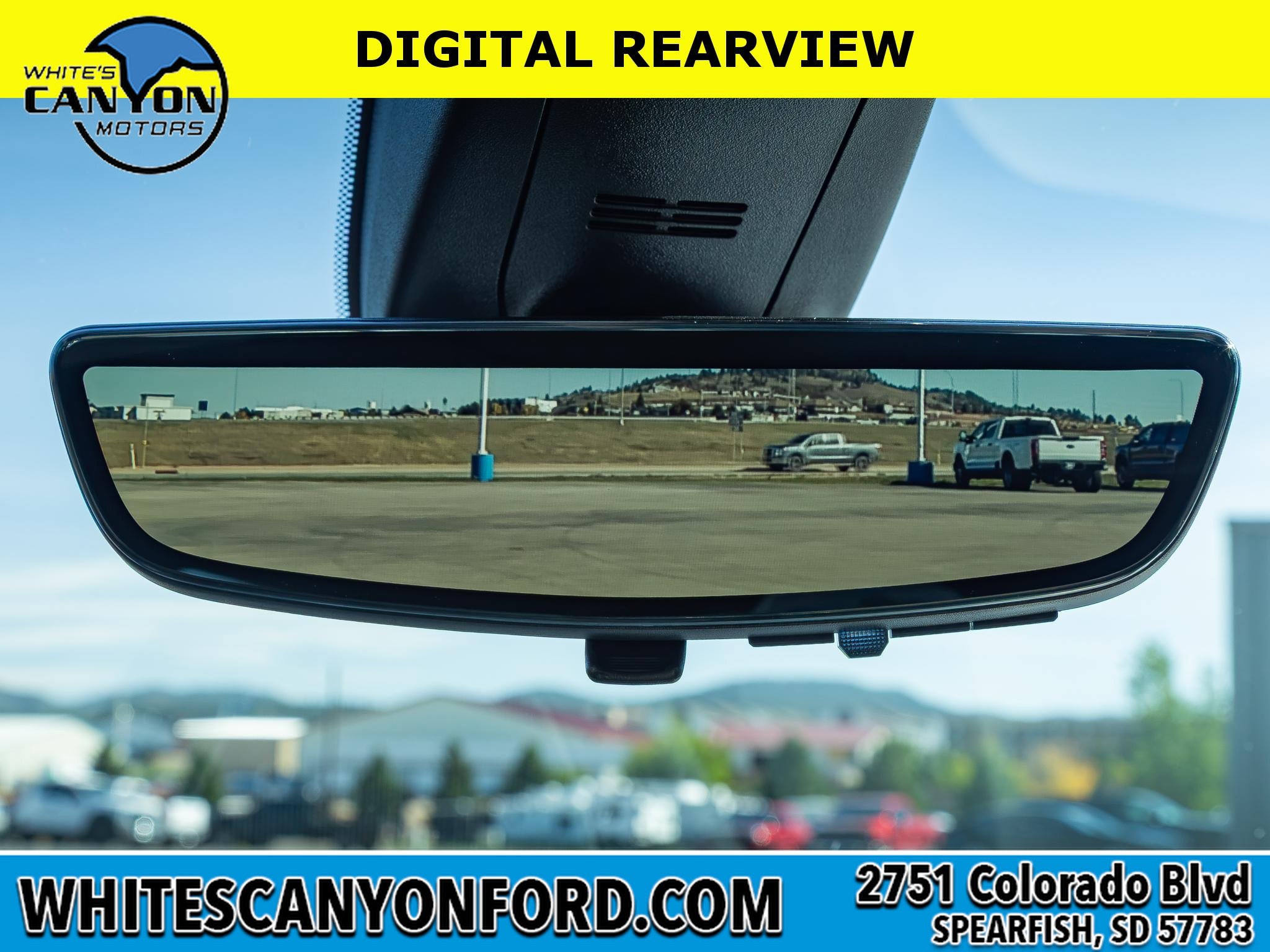 Used 2023 Chevrolet Traverse LT w/ LT Premium Package AWD/4WD image 8