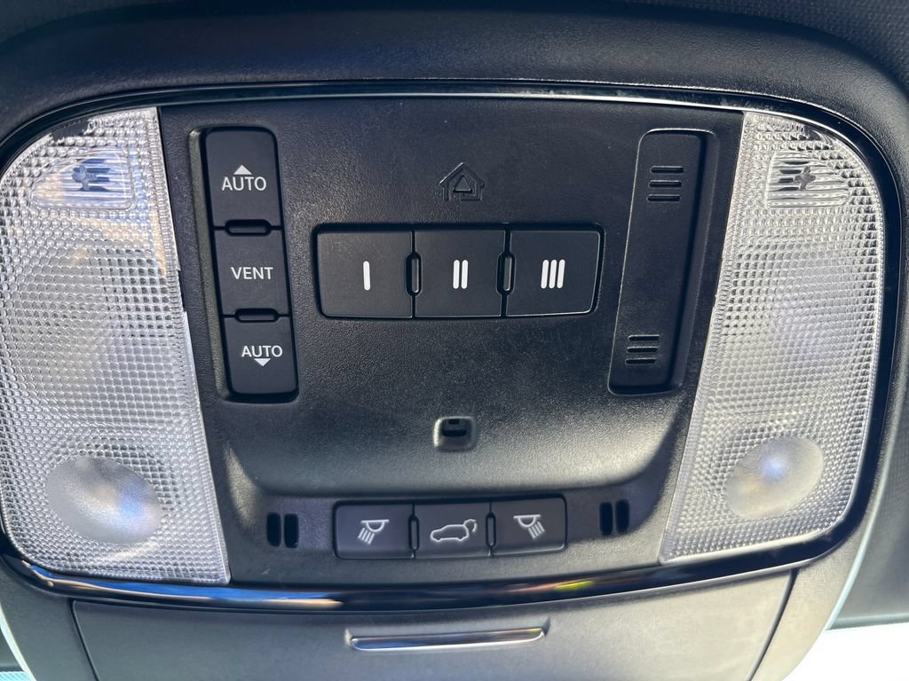 Used 2022 Dodge Durango GT AWD/4WD image 39