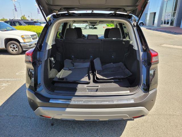 Used 2022 Nissan Rogue SV FWD image 11