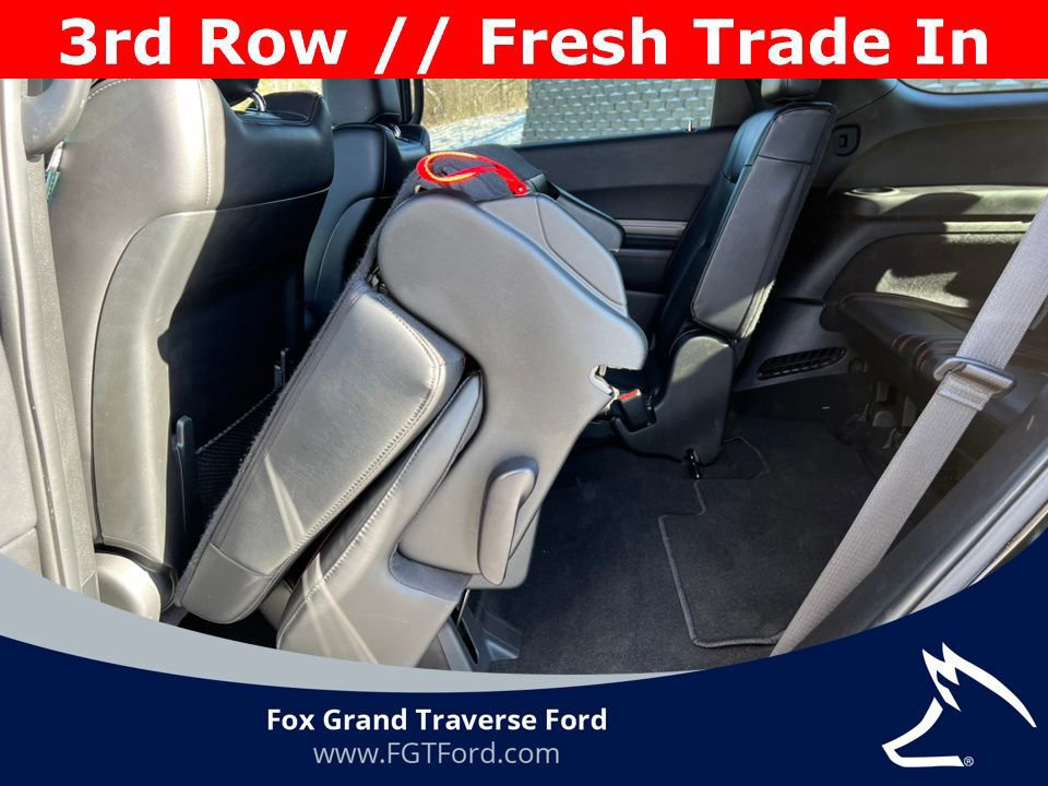 Used 2024 Dodge Durango GT image 11