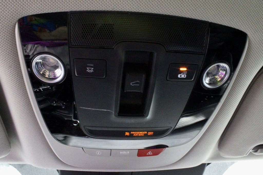 Used 2023 Kia Sorento SX image 28