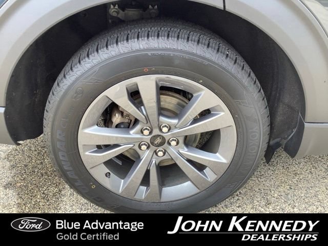 Certified 2023 Ford Explorer XLT w/ Equipment Group 202A AWD/4WD image 38