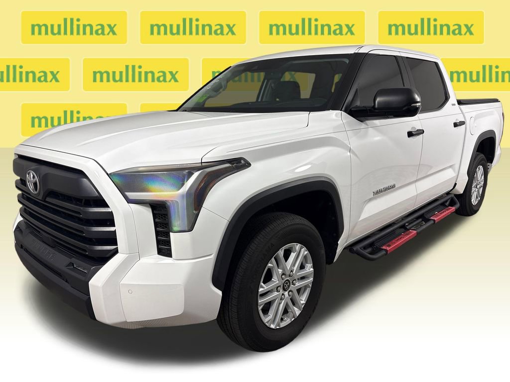 Used 2024 Toyota Tundra SR5 w/ SR5 Convenience Package AWD/4WD image 14