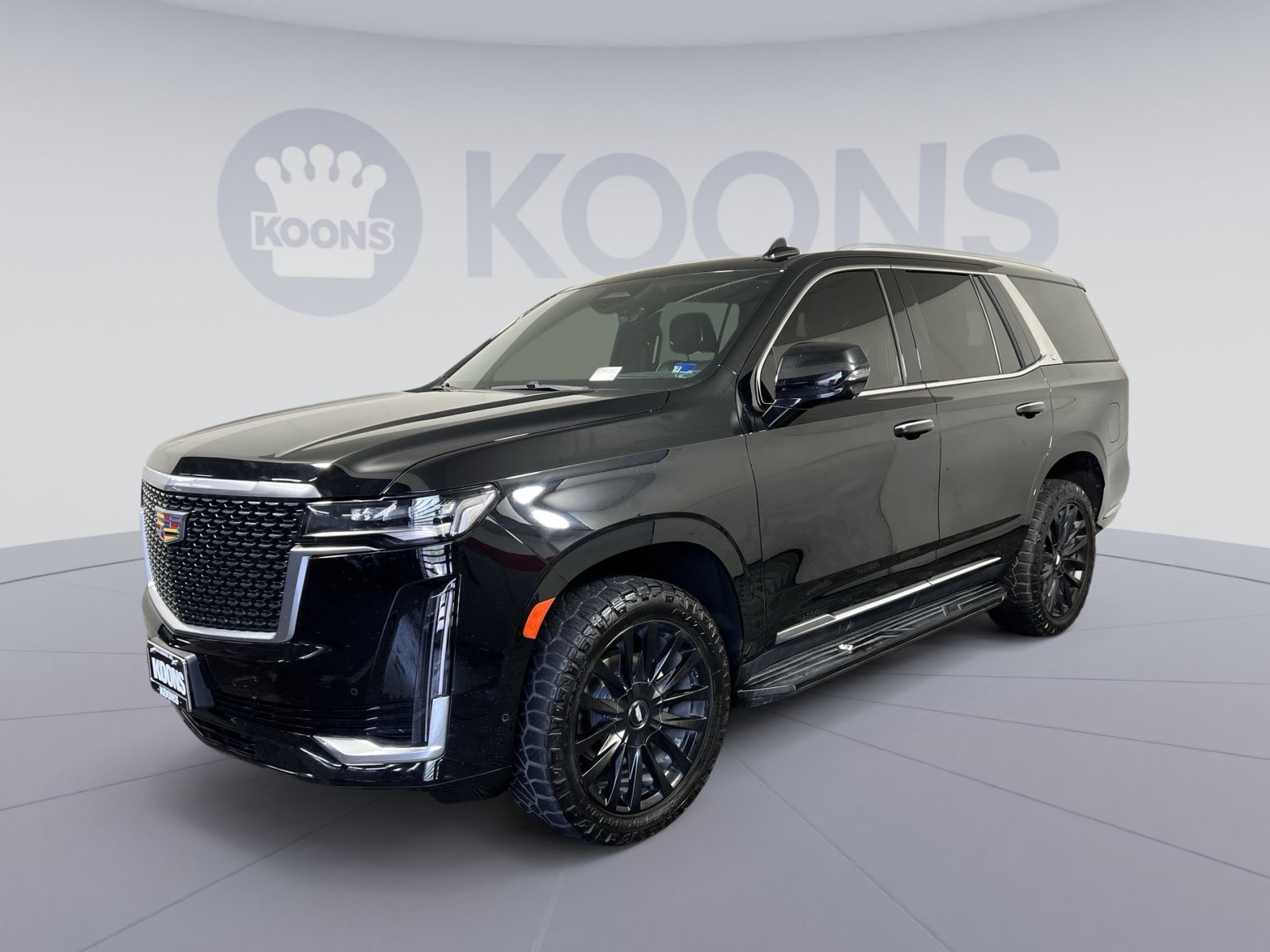 Used 2023 Cadillac Escalade Premium Luxury AWD/4WD image 1