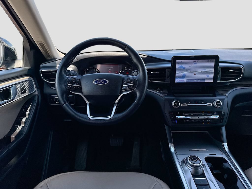 Certified 2020 Ford Explorer Limited RWD image 25