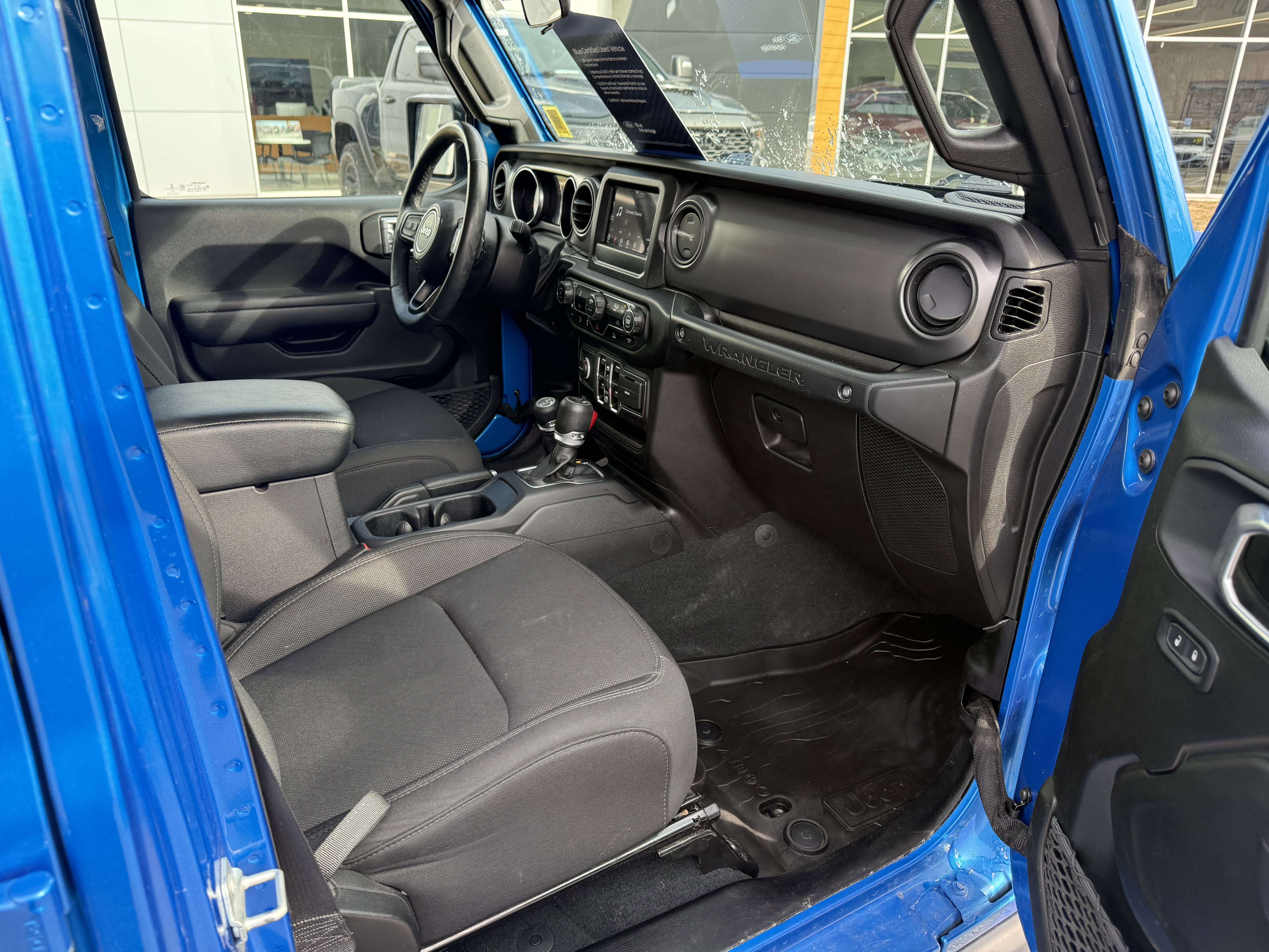 Used 2022 Jeep Wrangler Unlimited Willys image 11