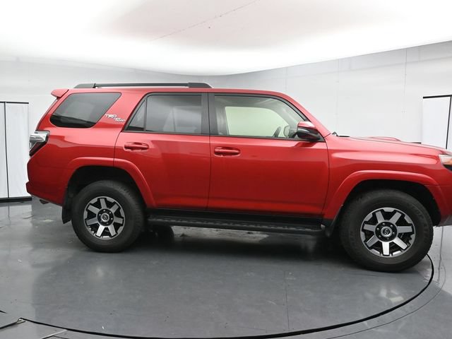 Used 2024 Toyota 4Runner TRD Off-Road Premium AWD/4WD image 12