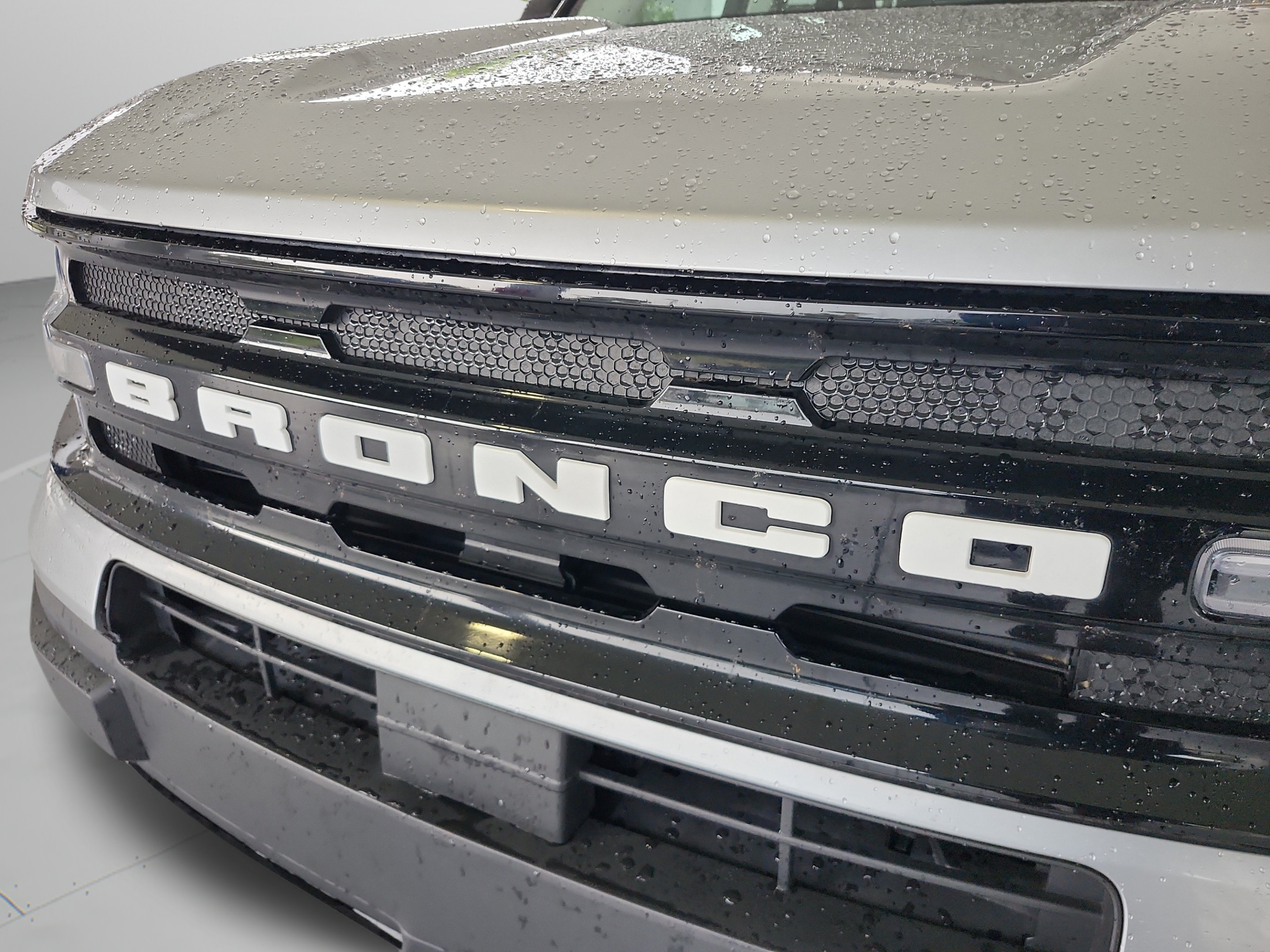 Certified 2023 Ford Bronco Sport Outer Banks w/ Tech Package AWD/4WD image 32