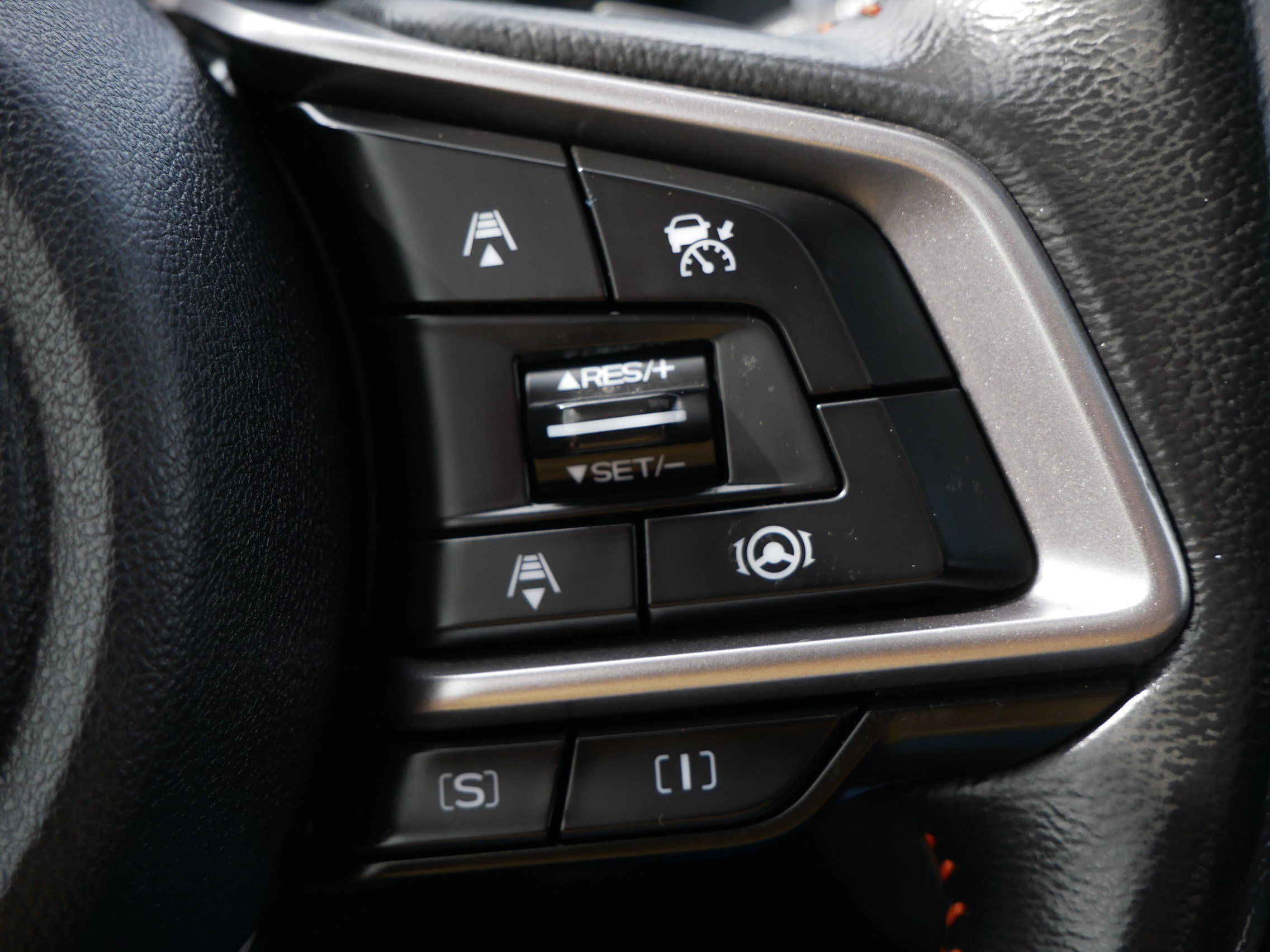 Used 2022 Subaru Crosstrek 2.5i Limited w/ Moonroof Package 2 image 25